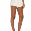 Indah Lilly Short In Ivory -Cheap Indah Store INDA WF56 V2