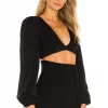 Indah Biru Solid Ruched Bodice Crop Top In Black 5 Indah Biru Solid Ruched Bodice Crop Top In Black -Cheap Indah Store INDA WS341 V2